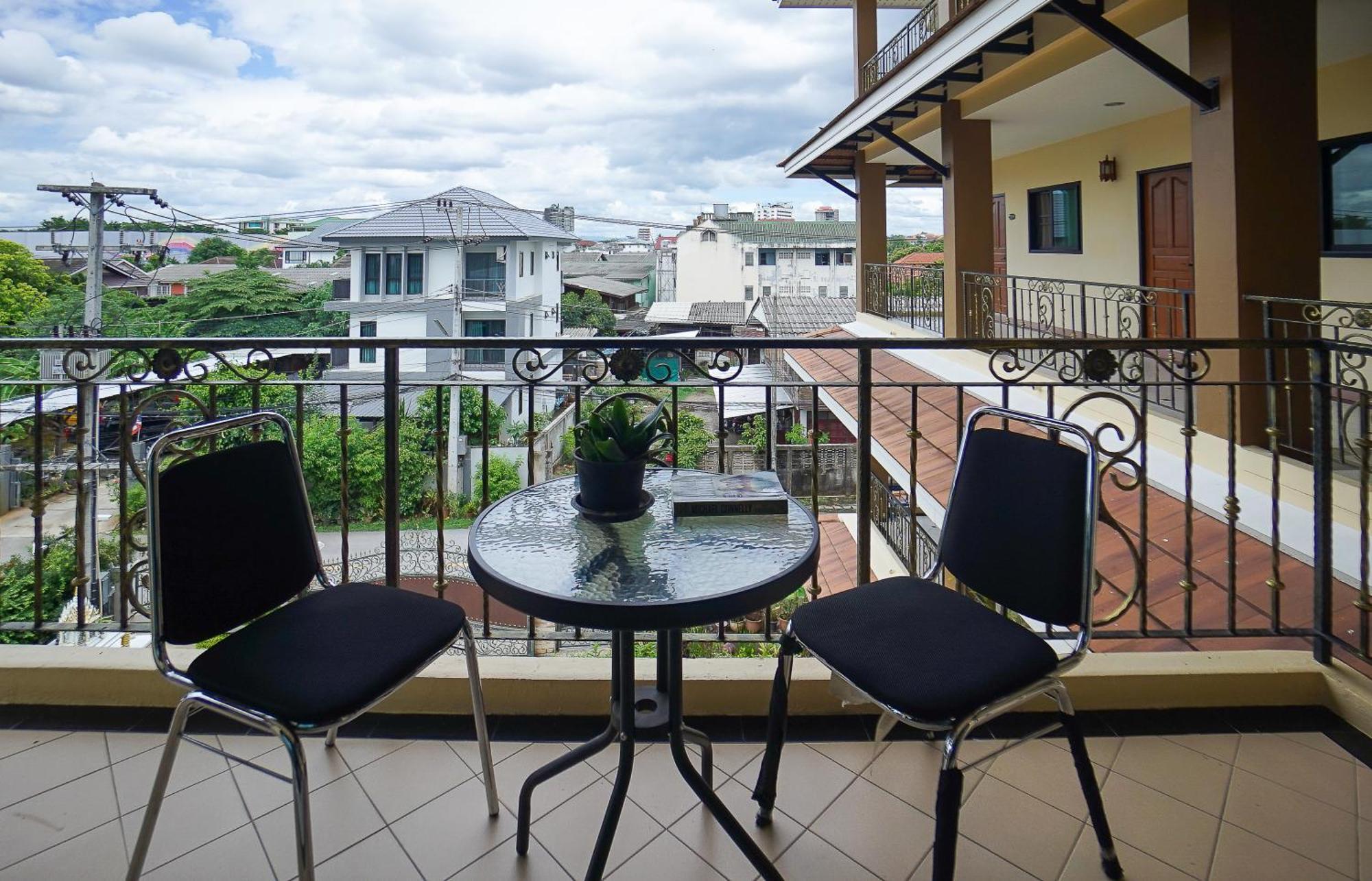 Aparthotel Laph Kham House Chiang Mai Exterior foto