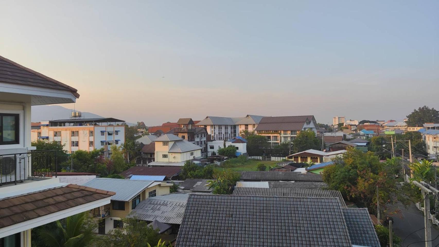 Aparthotel Laph Kham House Chiang Mai Exterior foto