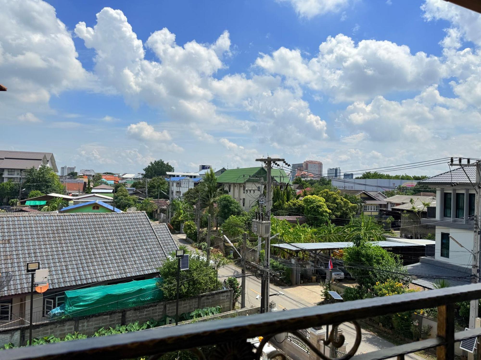 Aparthotel Laph Kham House Chiang Mai Exterior foto